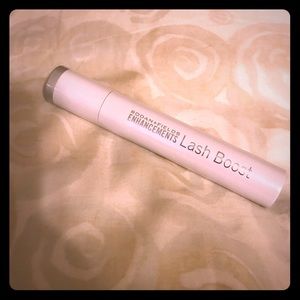 Rodan + Fields Lash boost